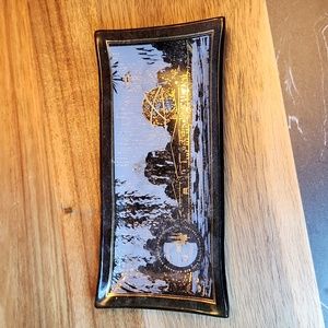 Oklahoma Worlds Fair Commission Inc. New York Worlds. Glass Tray 3 x 6